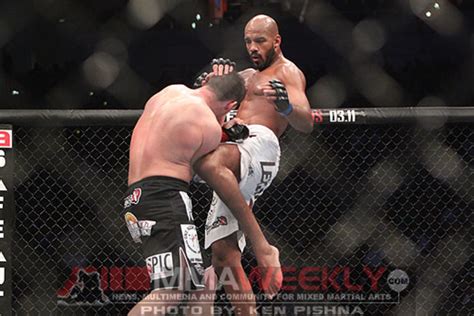 MMAWeekly.com .